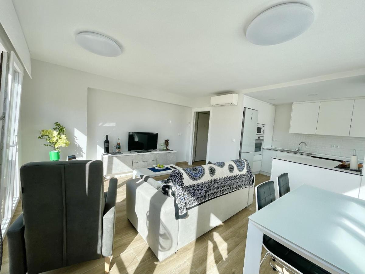 Luxury Center Apartment เบนิดอร์ม ภายนอก รูปภาพ